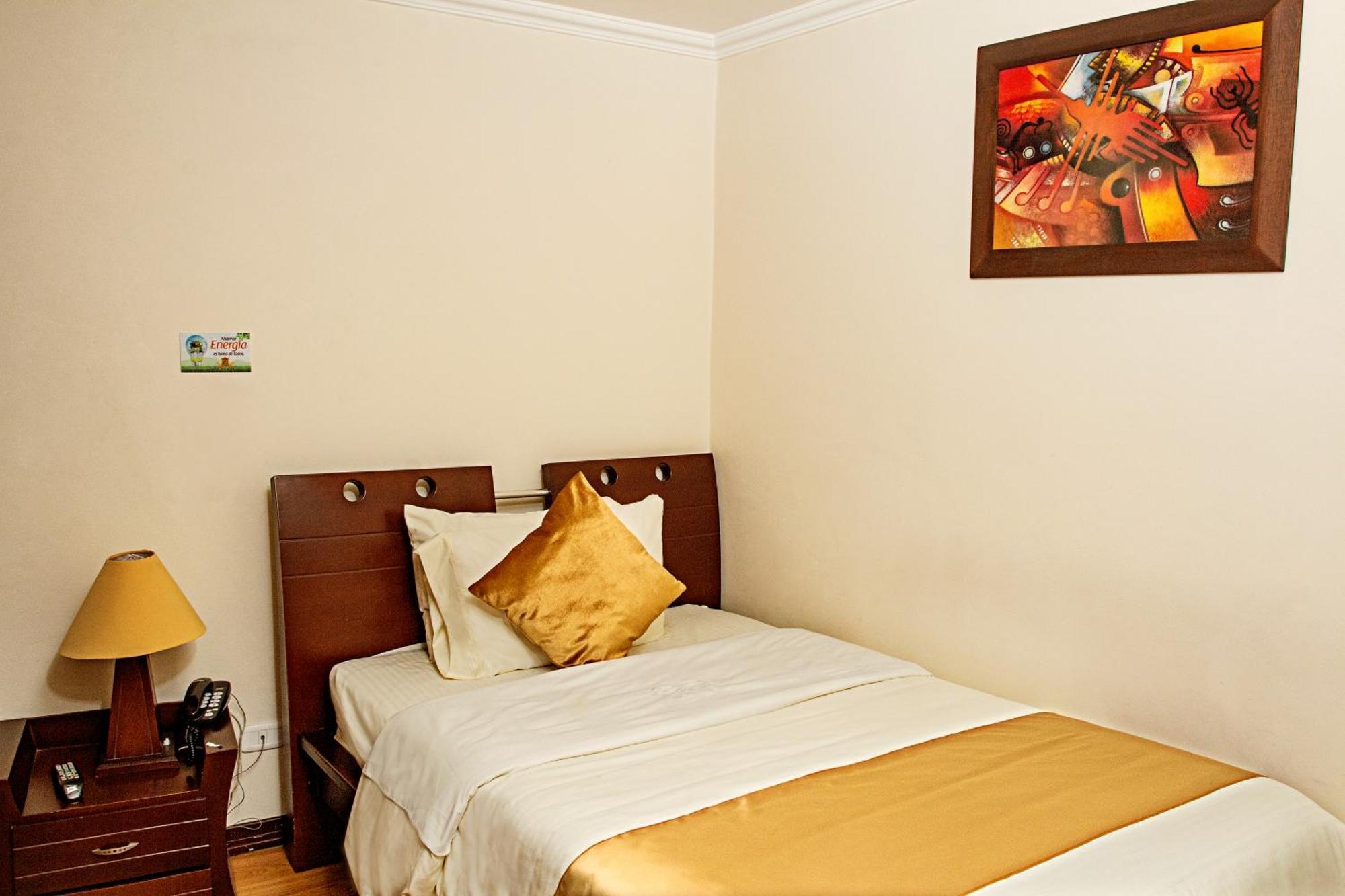 Hotel Senegal Pasto Esterno foto
