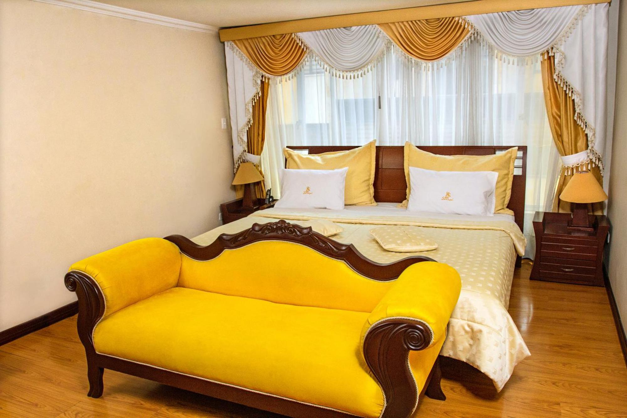 Hotel Senegal Pasto Esterno foto